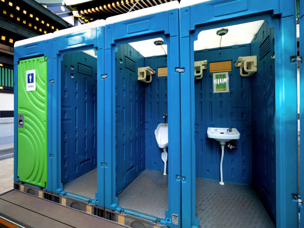 Best Luxury portable toilet rental  in Tomah, WI